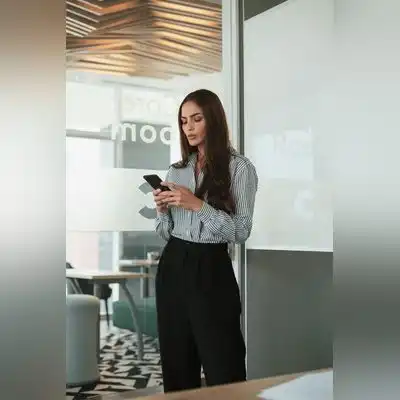 王德德